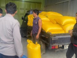 Polresta Mamuju Kawal Pengiriman Jagung ke Bulog Sarudu