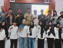 Kesbangpol Sulbar Lantik Forum Zilenial 2026–2027