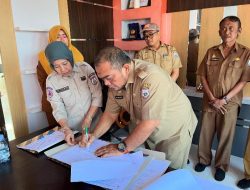 Kalaksa BPBD Sulbar Teken Perjanjian Kinerja dengan Bidang dan Sekretariat