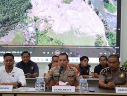Kapolresta Mamuju Pimpin Penegakan Hukum Tambang Emas Illegal Sita 3 unit Excavator dan 12 Mesin Pompa Air