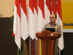 Ini Pesan Gubernur SDK untuk Para Wisudawan UT Majene