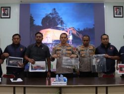 Polresta Mamuju Amankan 8 Orang Penambang Ilegal dan 1 Ekskavator