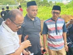 Karo Pemkesra Dampingi Gubernur SDK Sembelih Hewan Kurban