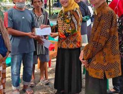 Pihak Unsulbar Apresiasi ‎Pemkab Majene dan BAZNAS Salurkan Bantuan untuk Korban Kebakaran di Galung Tengah  ‎