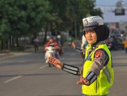 Hadir di Jam Sibuk, Ditlantas Polda Sulbar Fokus Jaga Keamanan dan Kenyamanan Berkendara