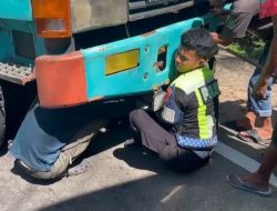 Aksi Sigap PJR Polda Sulbar Amankan Mobil Mogok di Tanjakan Ampallas