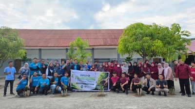 Aksi Employee Volunteering BPJS Ketenagakerjaan Sulbar Hijaukan SDIT Buahati Islamic School 4 Mamuju