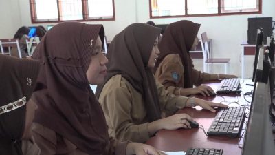 Sekolah Mulai Nikmati Layanan Internet Gratis Pemprov Sulbar