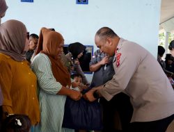 Menembus Jauh ke Pesisir, Kapolda Sulbar Bawa Kebahagiaan dan Layanan Prima untuk Warga Pulau Ambo