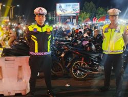 Humanis dan Edukatif, Imbauan Polresta Mamuju Jadikan Pengunjung Fest UMKM Tertib Parkir