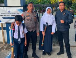 Hari Pertama Sekolah, Personel Polresta Mamuju Awali Pagi dengan Mengantar Anak Sebelum Bertugas