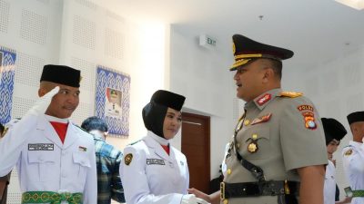 Kapolda Sulbar Beri Semangat Putra-Putri Terpilih Pengibar Bendera HUT ke-81 RI