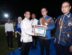 Biro Pemkesra Raih Penghargaan Biro Terbaik ke-6