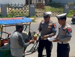 Ditlantas Polda Sulbar Berbagi