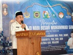Maulid di Pendopo Bupati Majene: Jangan Berhenti pada Seremoni, Persatuan Harus Jadi Kerja Nyata