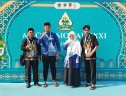 Dua Kafilah Sulbar Tampil Penuh Penghayatan di Cabang Murattal Dewasa