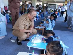 Gubernur SDK Dorong Siswa Wajib Tuntas Baca 20 Buku