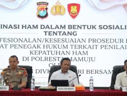 Karo Bankum Divkum Polri Berikan Desiminasi HAM di Polresta Mamuju