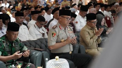 Momen Hangat Perayaan Maulid, Kapolda Bersama Pemda Komitmen Jaga Kedamaian Sulbar