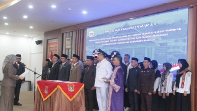Bupati Mamuju Mutasi 33 Pejabat, Tekankan Peningkatan Kinerja