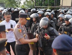 Kapolda Sulbar Cek Langsung Kesiapan Personel dan Sarpras