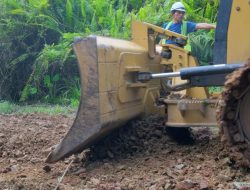 Gubernur SDK Dorong Perbaikan Jalan Provinsi, Penanganan 2026 Capai 33 Km Lebih