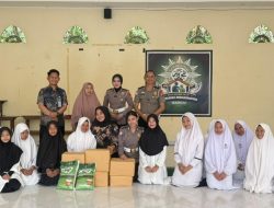 Ditlantas Polda Sulbar Tebar Kebaikan di Panti Asuhan Putri Manakarra Muhammadiyah Mamuju